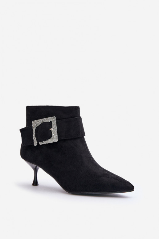 Damenstiefel mit dünnen Absätzen dekorieren mit Schnallen schZuarze Farbe Nirilis Damenstiefel mit dünnen Absätzen dekorieren mit Schnallen schZuarze Farbe Nirilis