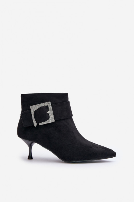 Damenstiefel mit dünnen Absätzen dekorieren mit Schnallen schZuarze Farbe Nirilis Damenstiefel mit dünnen Absätzen dekorieren mit Schnallen schZuarze Farbe Nirilis