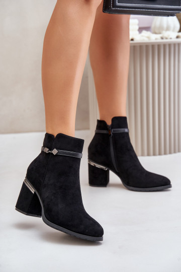 sich Zuarm laufen Damenstiefel mit verzierten Absätzen Vinceza 16446 schZuarze Farbe 2