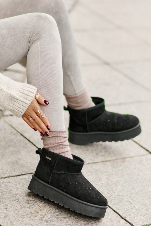 Schneestiefel Mit Dekoration mit einer Plattform Big Star OO274A105 schZuarze Farbe Schneestiefel Mit Dekoration mit einer Plattform Big Star OO274A105 schZuarze Farbe