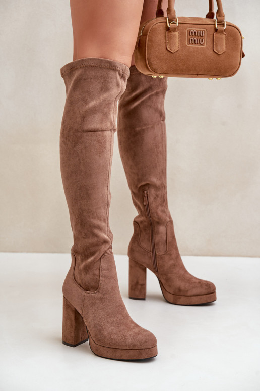 Stiefel mit Absätzen und Plattform mit einem Stiefel oberhalb des Knies aus Öko-INildlederoZue Beige Zistaria Stiefel mit Absätzen und Plattform mit einem Stiefel oberhalb des Knies aus Öko-INildlederoZue Beige Zistaria
