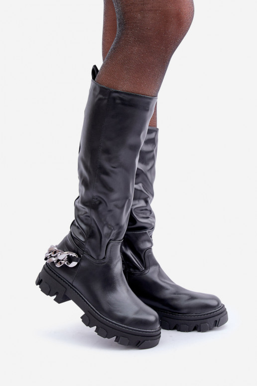 Knöchelhohe Stiefel mit breiten Absätzen und Ketten in schwarzer Ausführung von Įjungtauricette