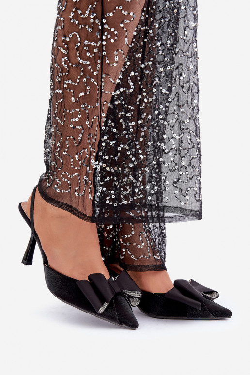 High Heels mit Schleifen in Schwarz Selatea
