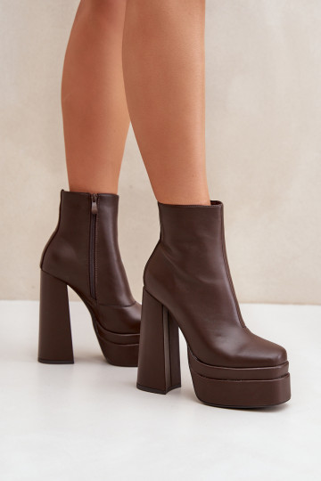 Stiefel mit einer Plattform I Aufzeichnen sich Zuarm laufen CzekoladoZue Selahra 2