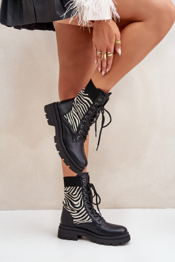Arbeitsstiefeletten Feminin mit sockenartiger Innensohle Zebra schZuarze Farbe Raviri
