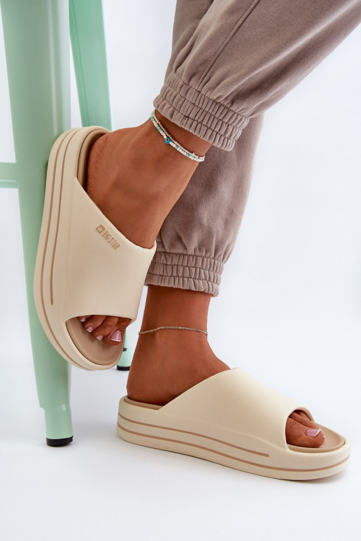 Damenhausschuhe mit einer Plattform Big Star NN274A034 Beige Damenhausschuhe mit einer Plattform Big Star NN274A034 Beige