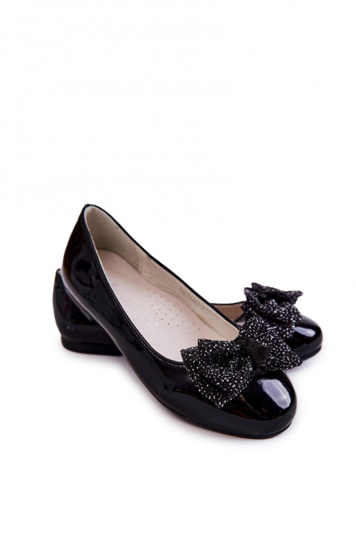 Schuhe mit Schleifen in Schwarz Zolly