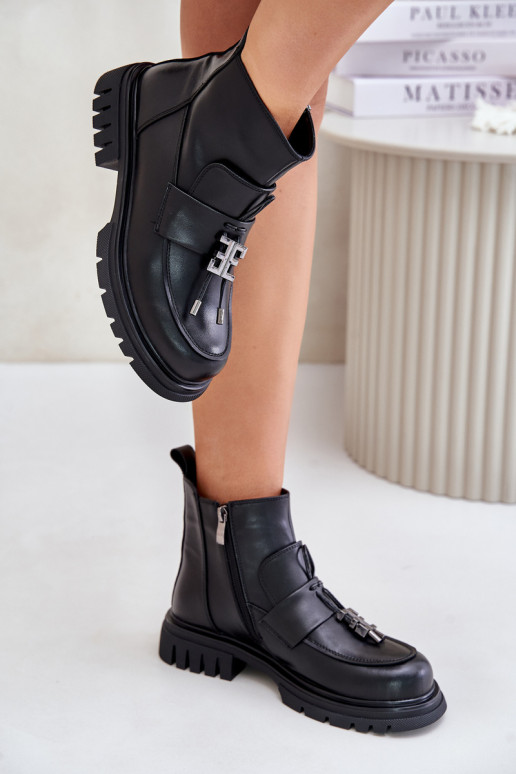 Lederstiefeletten mit Ornamenten,... Lederstiefeletten mit Ornamenten,...