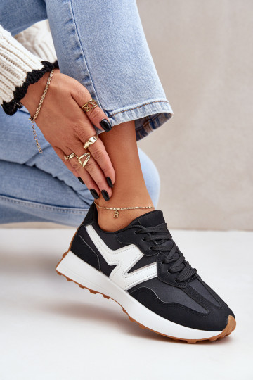 Turnschuhe Sneakers Stilvollllschuhe Feminin schZuarze Farbe Britma