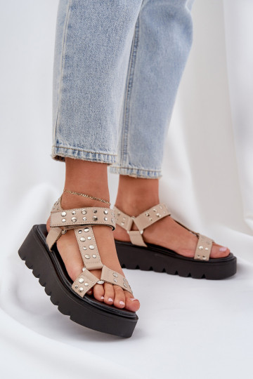 Dekoriert Sandalen mit einer Plattform Beige Tatellia