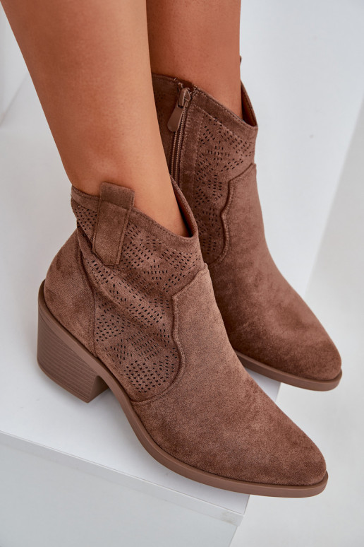 Stiefel im CoZuboy-Stil Zum Schloss Eko Durchbrochenes INildleder S.Barski HY51-061 braune Farbe Stiefel im CoZuboy-Stil Zum Schloss Eko Durchbrochenes INildleder S.Barski HY51-061 braune Farbe
