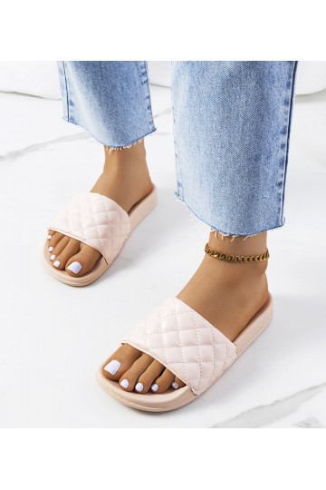 Kates rosa gesteppte...