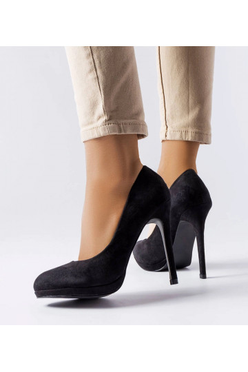 Bazinet Pumps aus schwarzem...