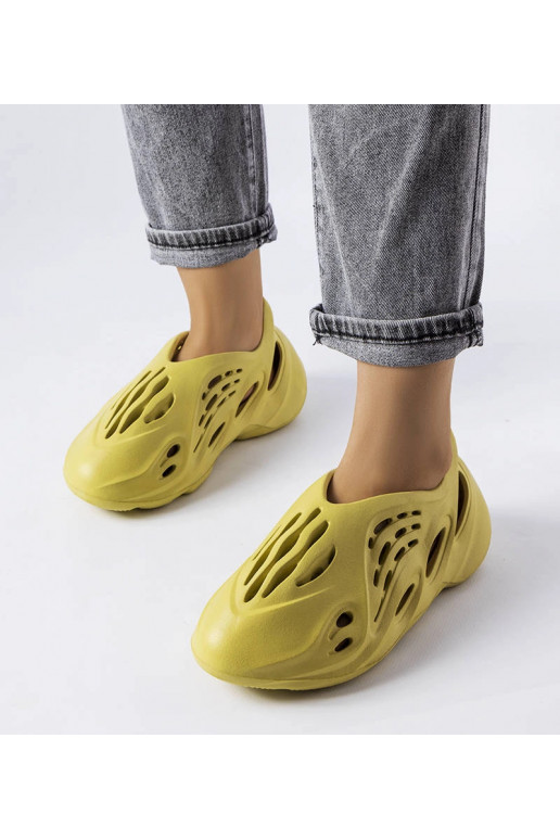 Julienne – Grüne Schaumstoff-Hausschuhe