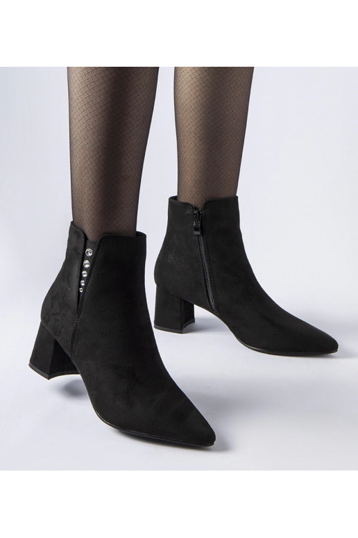 Schwarze Stiefeletten aus...