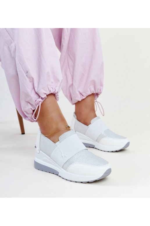 Weiße Kallay-Keilsneaker