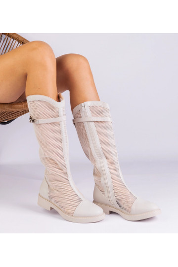 Weiße hohe Stiefel aus...