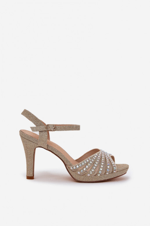Sandalen mit dünnen Absätzen Mit Dekoration Und Glitzer D&A MR1038-33 goldene Farbe Sandalen mit dünnen Absätzen Mit Dekoration Und Glitzer D&A MR1038-33 goldene Farbe