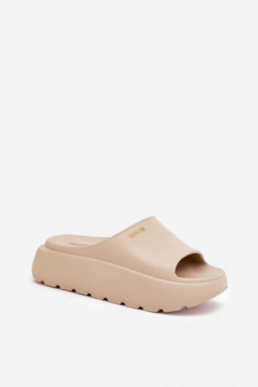 Leichte Hausschuhe Damenhausschuhe mit einer Plattform Big Star RR274A569 Beige