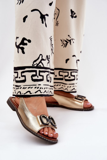Flache Sandalen mit Ornamenten Eko Haut goldene Farbe Lilria