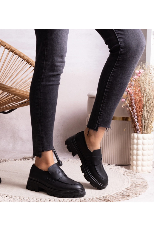 Schwarze Halbschuhe aus Eco-Leder Kirna