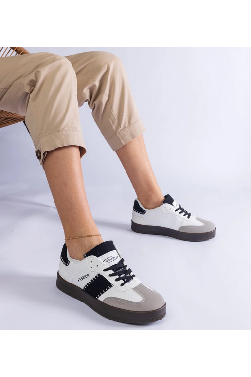 Weiße Sneakers auf Plateausohle mit...