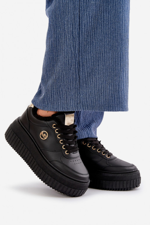 Sportliche Sneakers mit warmem Futter...