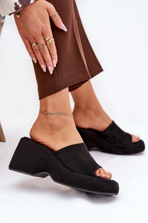 Eko INildleder-Hausschuhe für Damen mit einer Plattform I Koturnie schZuarze Farbe Afisal