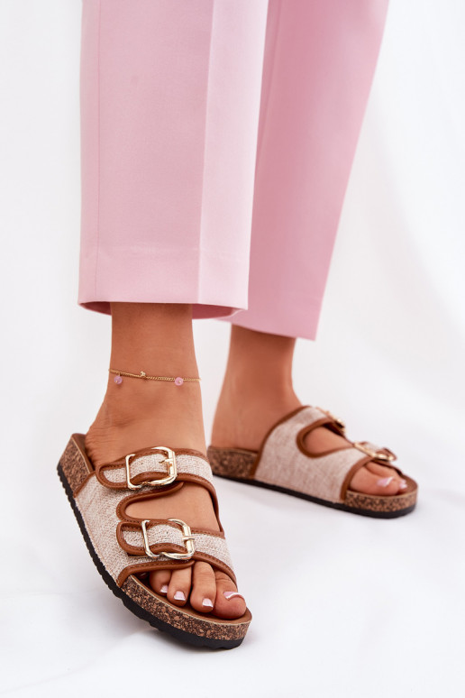 Damenhausschuhe mit einer Plattform mit Schnallen braune Farbe Osoffe  Damenhausschuhe mit einer Plattform mit Schnallen braune Farbe Osoffe