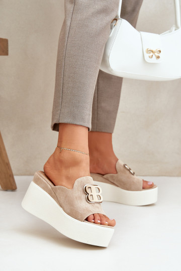 Tanonea Sandalen mit Plateau in Sandfarbe 2