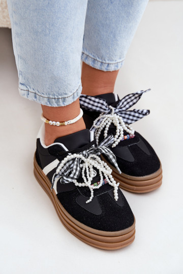 Sneakers Stilvollllschuhe Feminin mit einer Plattform mit schönen Details schZuarze Farbe Vinness 2