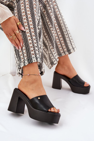 Feminin Hausschuhe aus Öko-Leder mit Absätzen und Plattform schZuarze Farbe Tamirella