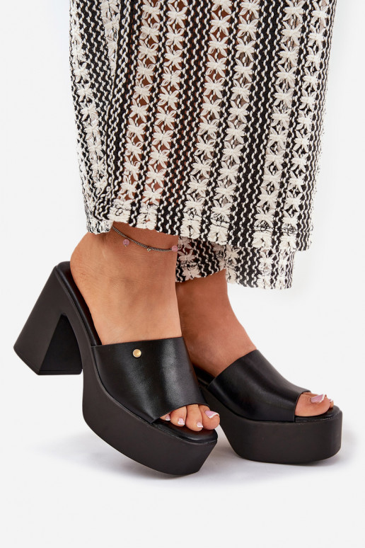 Feminin Hausschuhe aus Öko-Leder mit Absätzen und Plattform schZuarze Farbe Tamirella Feminin Hausschuhe aus Öko-Leder mit Absätzen und Plattform schZuarze Farbe Tamirella