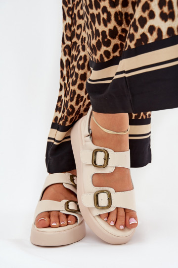 Damensandalen mit einer Plattform I Koturnie mit Schnallen Beige Genorre 2