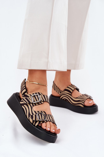 Damensandalen mit einer Plattform I Koturnie mit Schnallen Zebra Beige-schZuarze Farbe Genorre