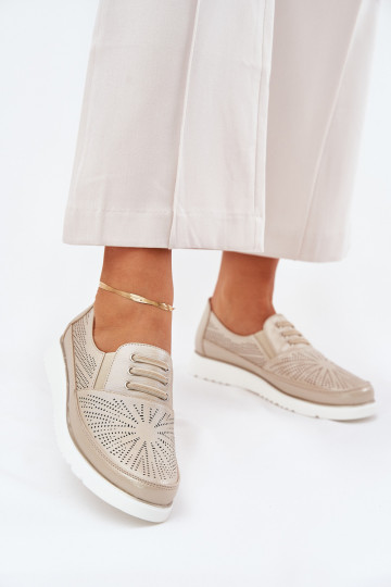 Schuhe Feminin Ein überzeugendes Stilvollll mit durchbrochenen Elementen goldene Farbe Azethia 2