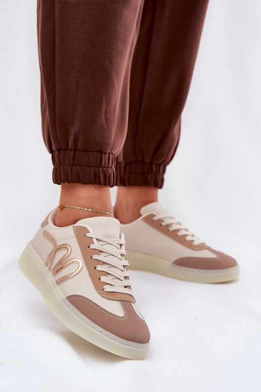 Sneakers für Damen mit Plateau aus Eco-Leder mit Leopardenmuster in Schwarz von Velionna Sneakers für Damen mit Plateau aus Eco-Leder mit Leopardenmuster in Schwarz von Velionna